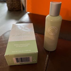 Karyng Replenishing Cleanser - With Pro-Verte™ Complex NEW